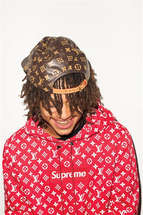 supreme lv umhängetasche|supreme x gq.